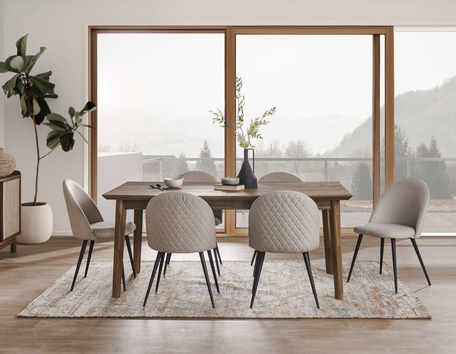 LAVAL — Contemporary dining chair (45-89-55-95)