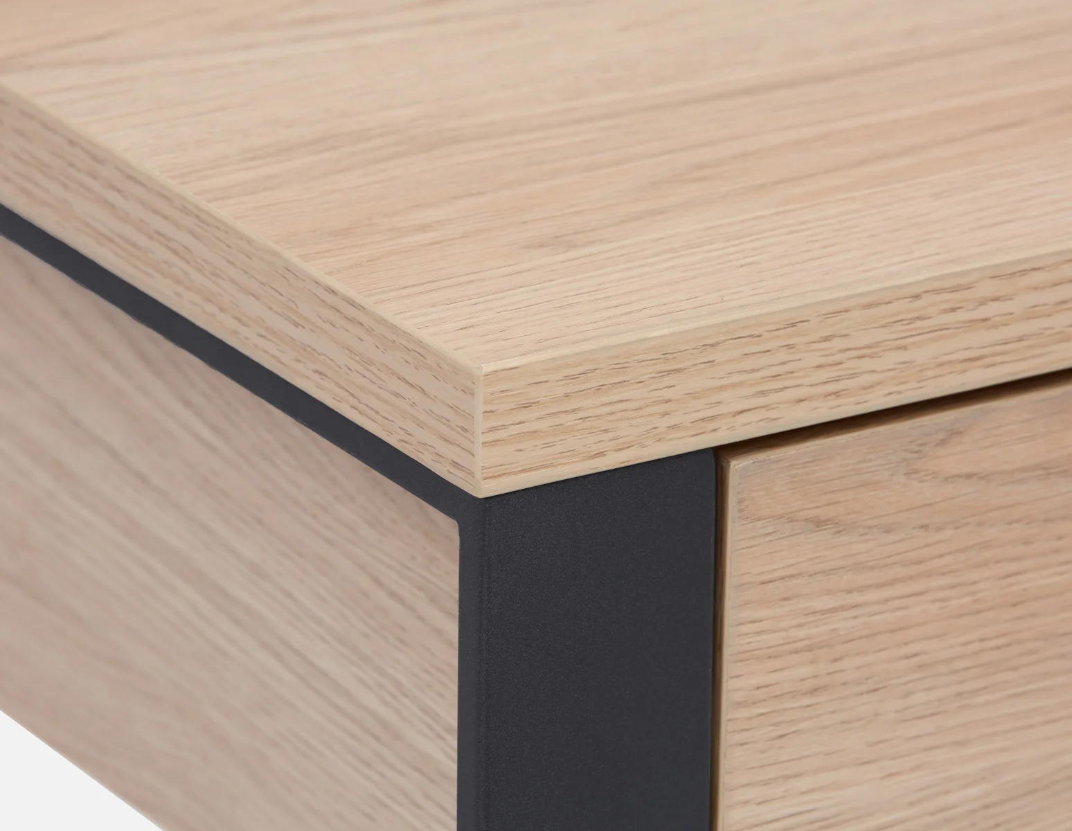 RYA — End table (91-02-96-04) - Image 4