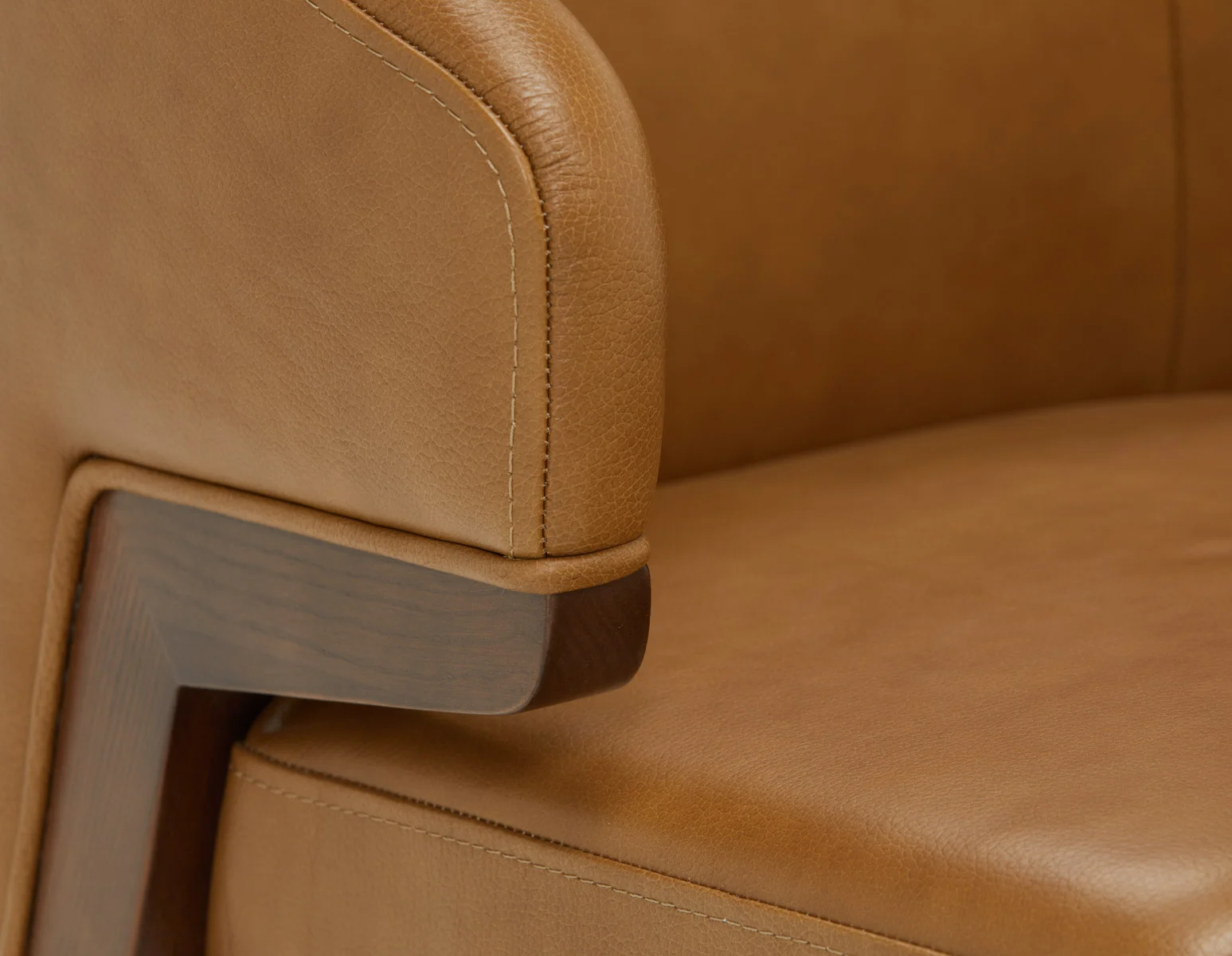 AKSEL — Leather dining chair (69-05-53-96) - Image 4