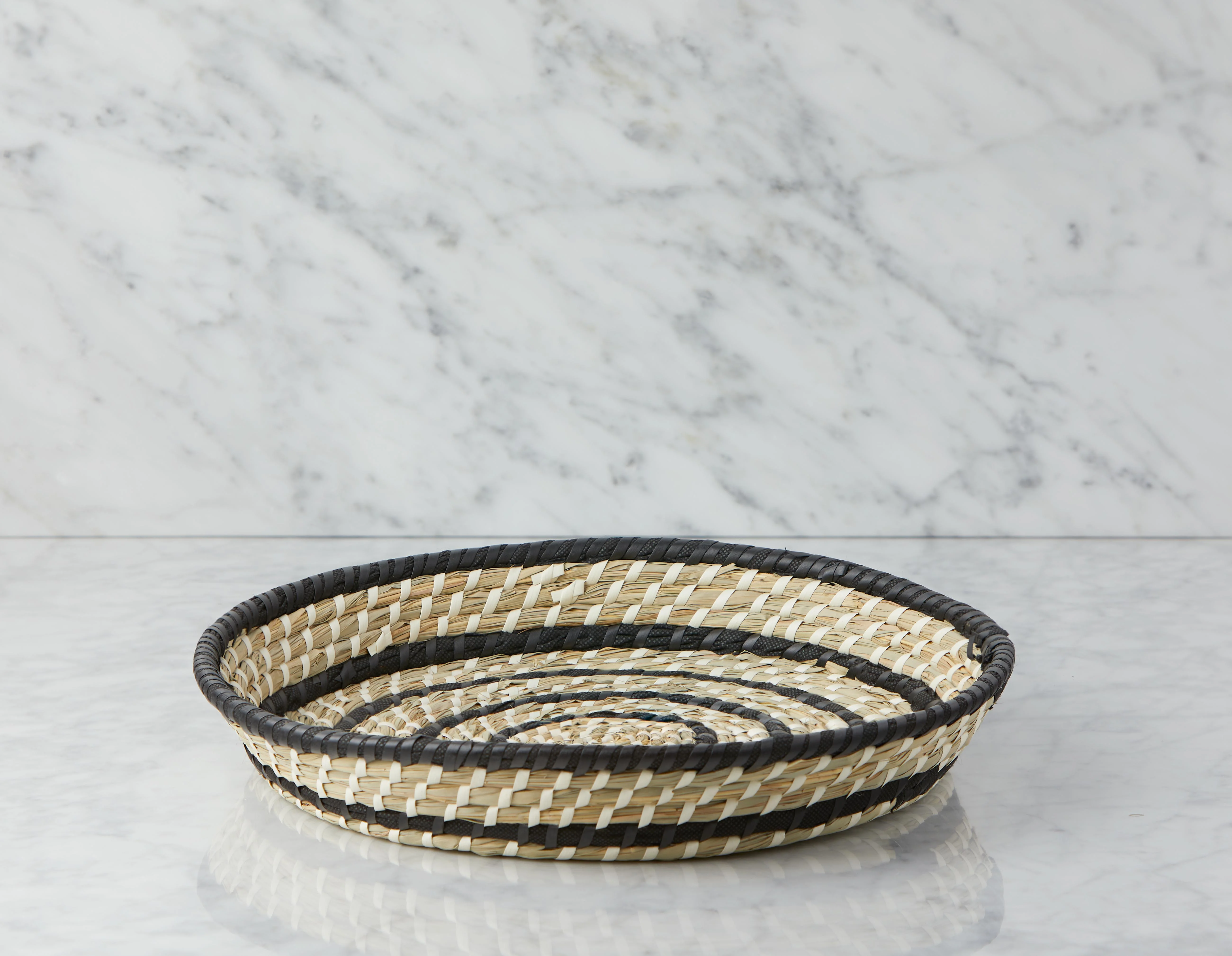 DEBBIE — Grass weaving tray 40 cm - Image 6