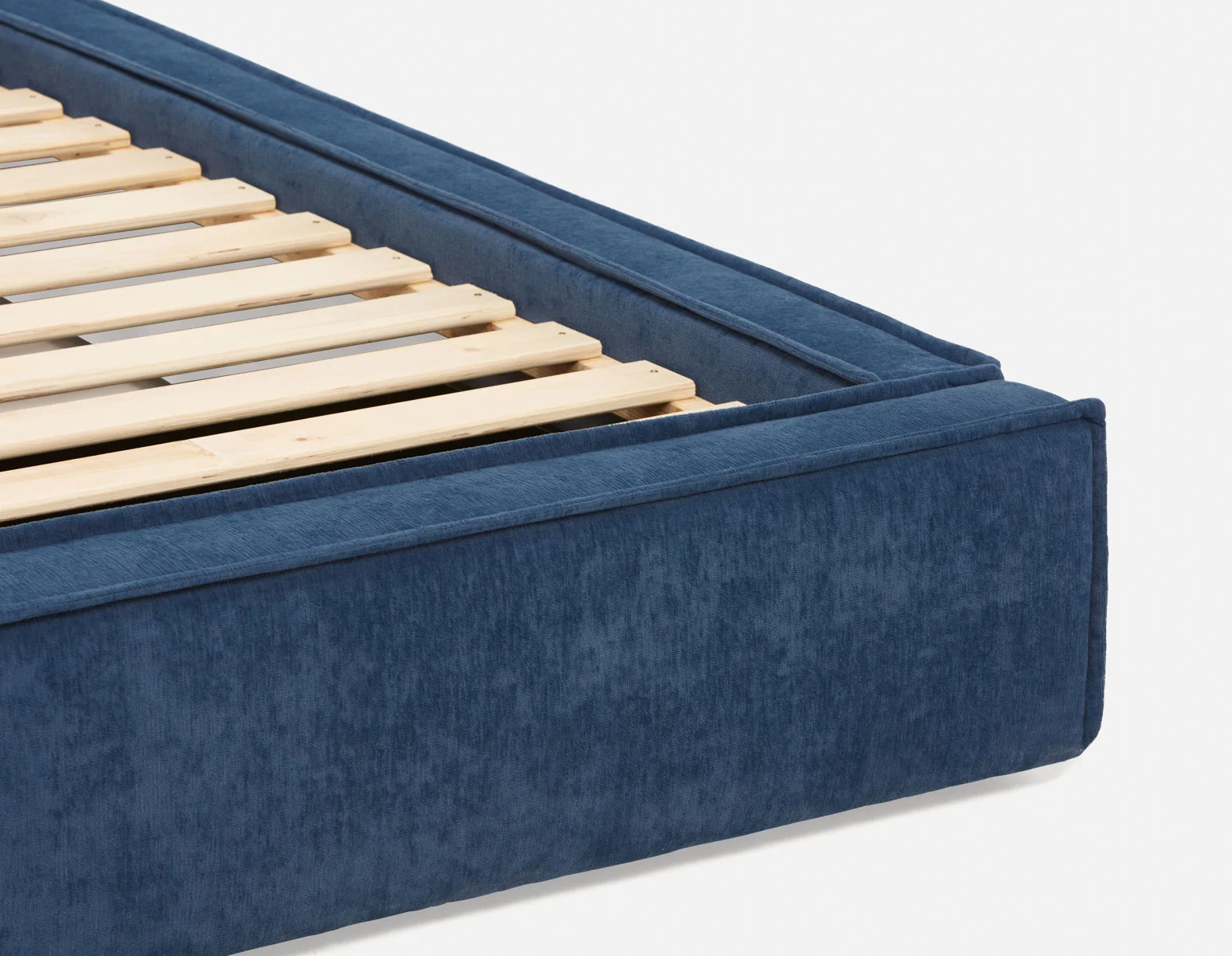 SORGUE — Upholstered king size bed with storage (60-70-51-60) - Image 8