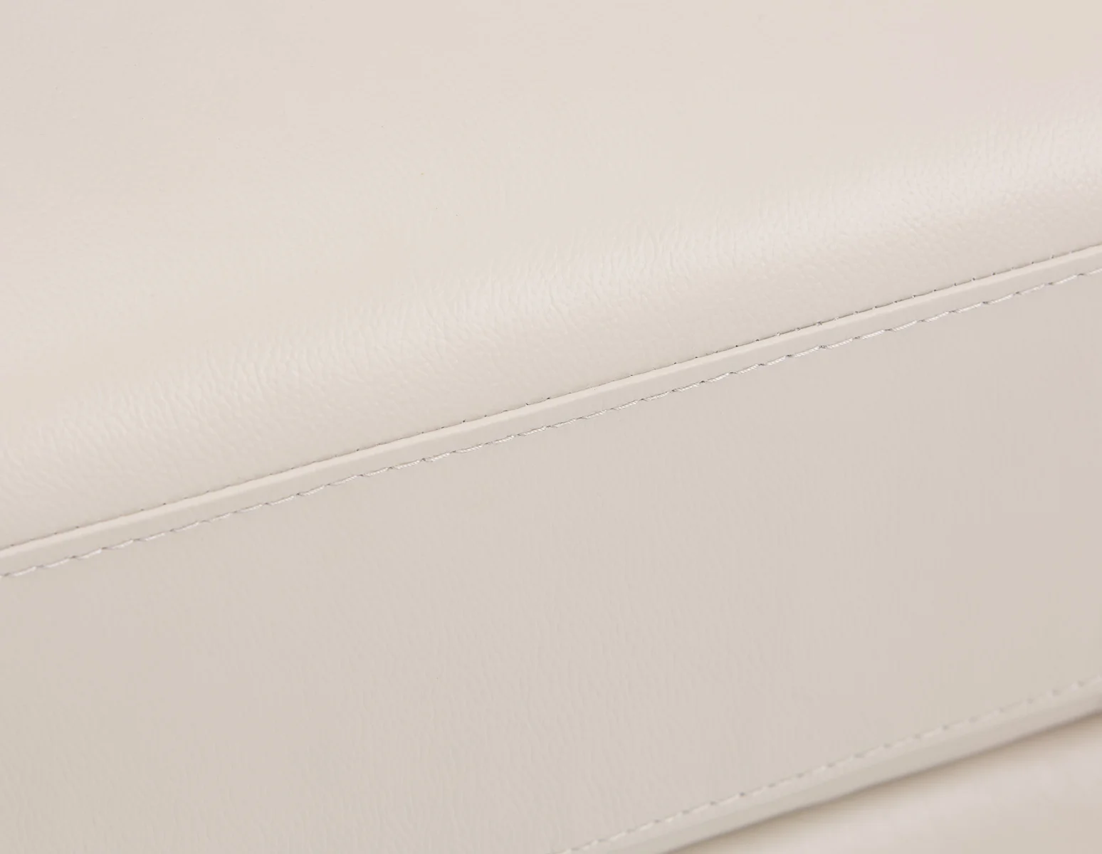 BILLIE — Right-facing 100% leather power reclining sectional sofa (39-01-98-88) - Image 3