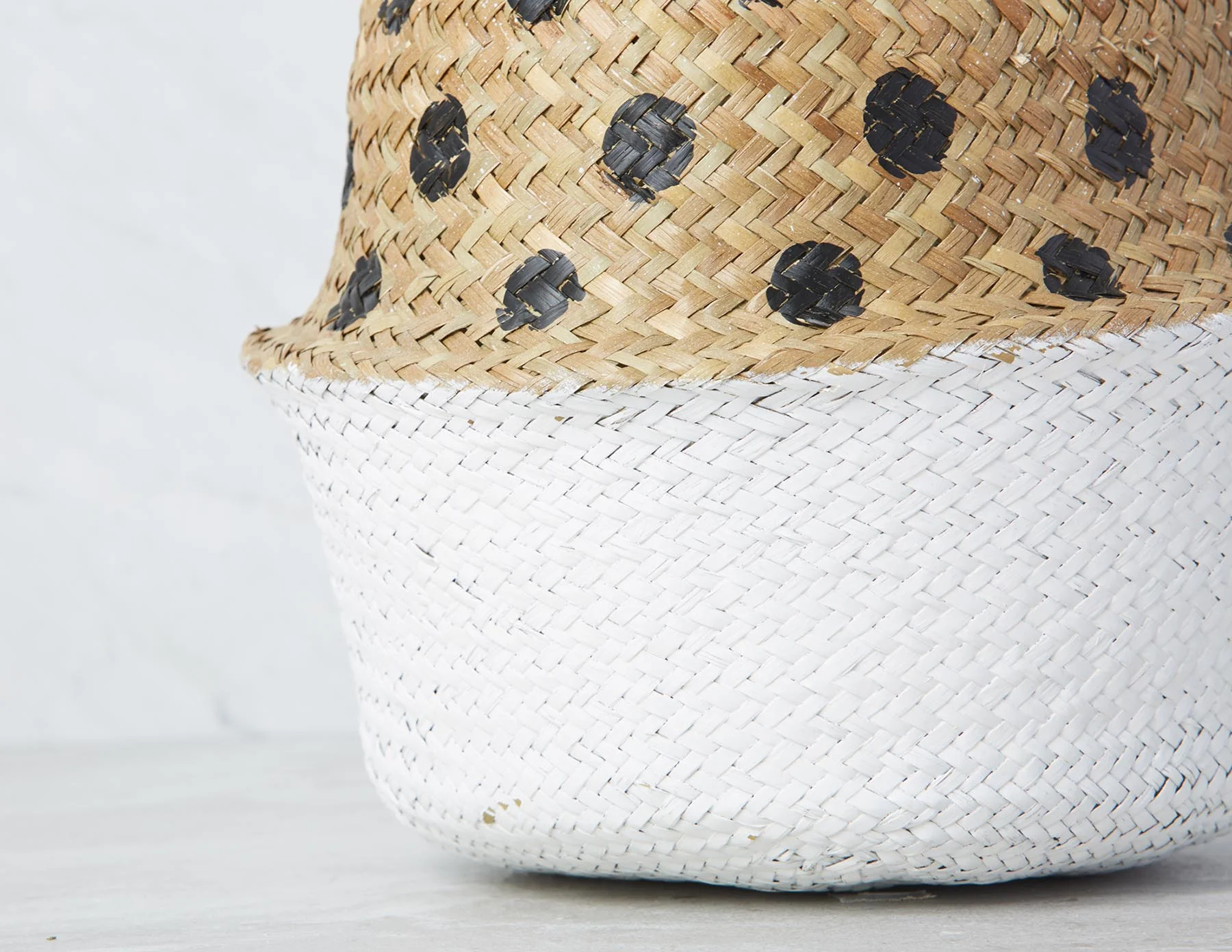 ANTONIO — Straw basket 28 cm x 25 cm - Image 2