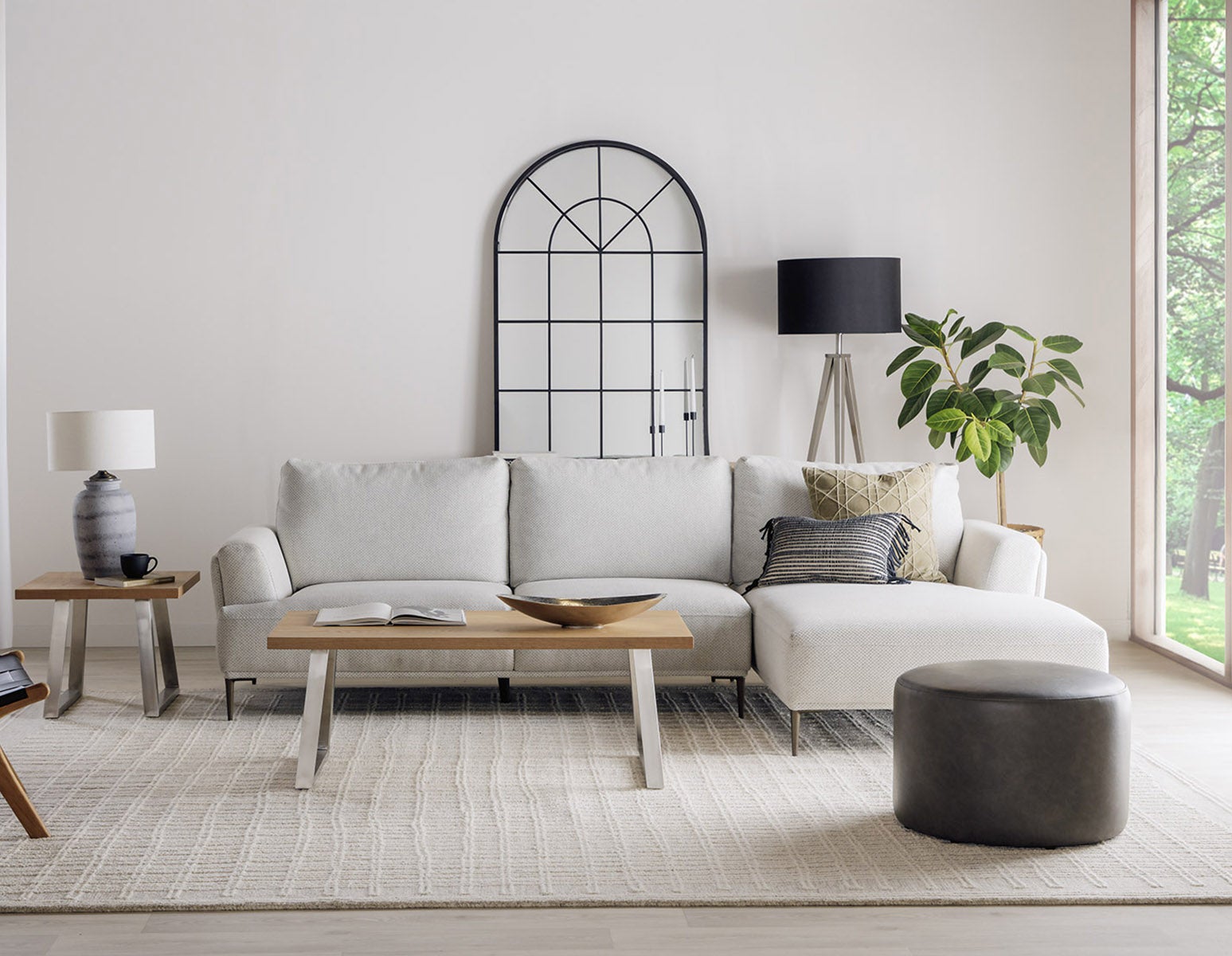VICTOR — Contemporary right-facing sectional sofa (03-84-97-95)