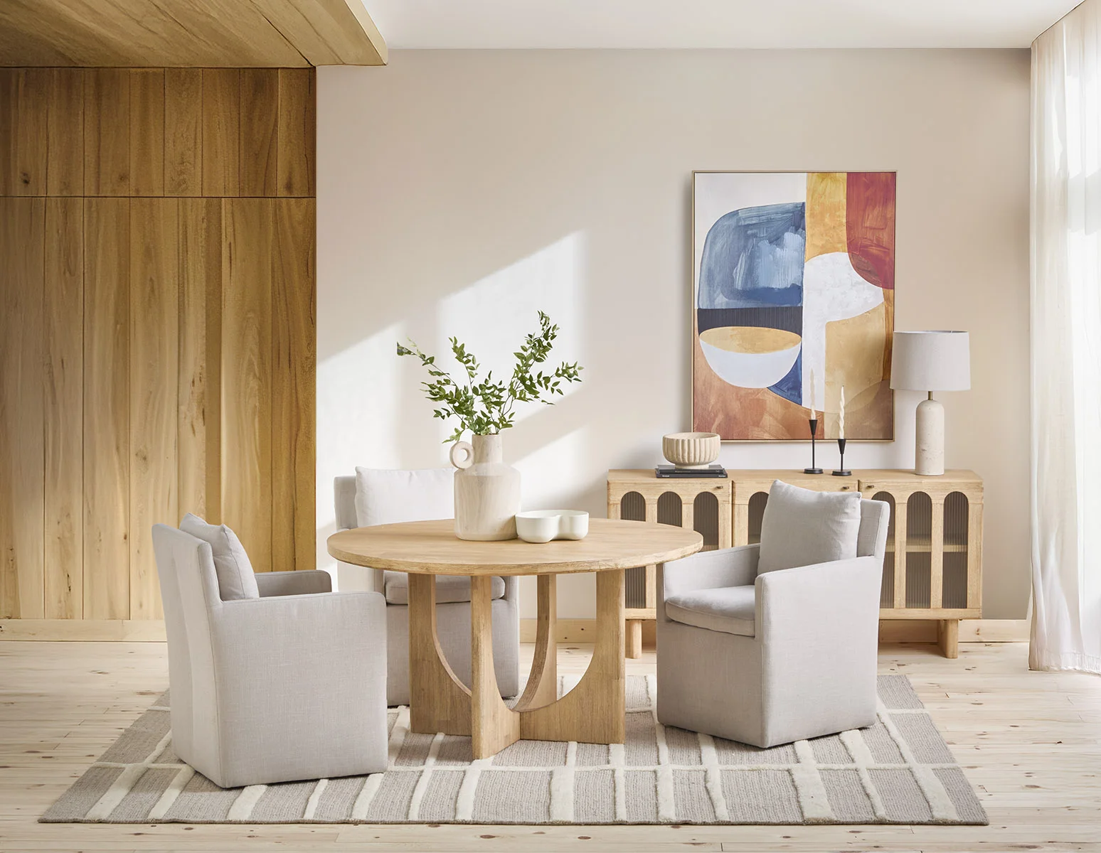 PRIYA — Round acacia wood dining table 140cm (82-02-54-42-D) - Image 12