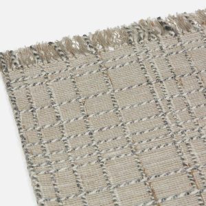 HISTOR — Hand-loom carpet 2.4' x 8'