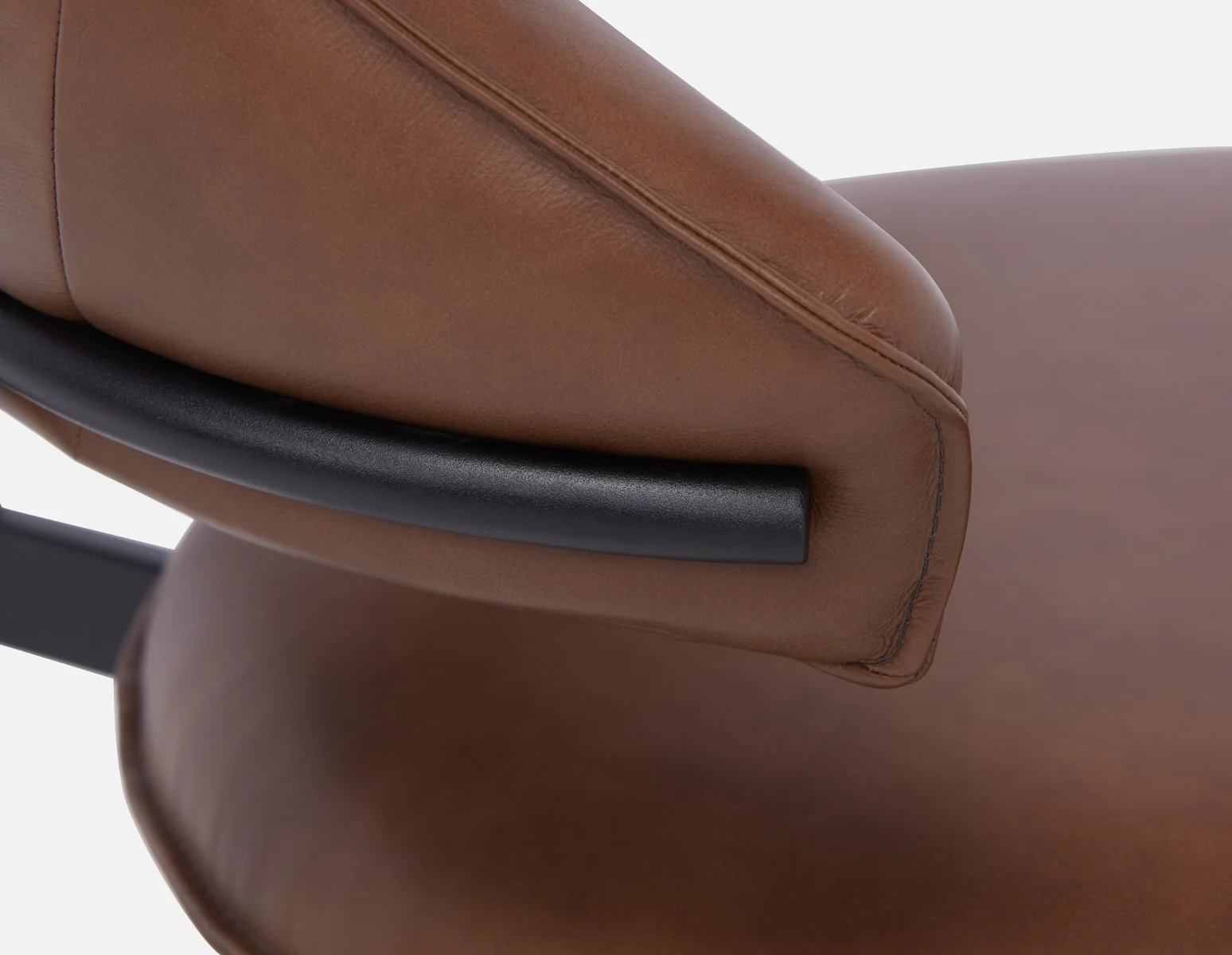 PALMA — 100% leather mid-century modern dining chair - Image 4