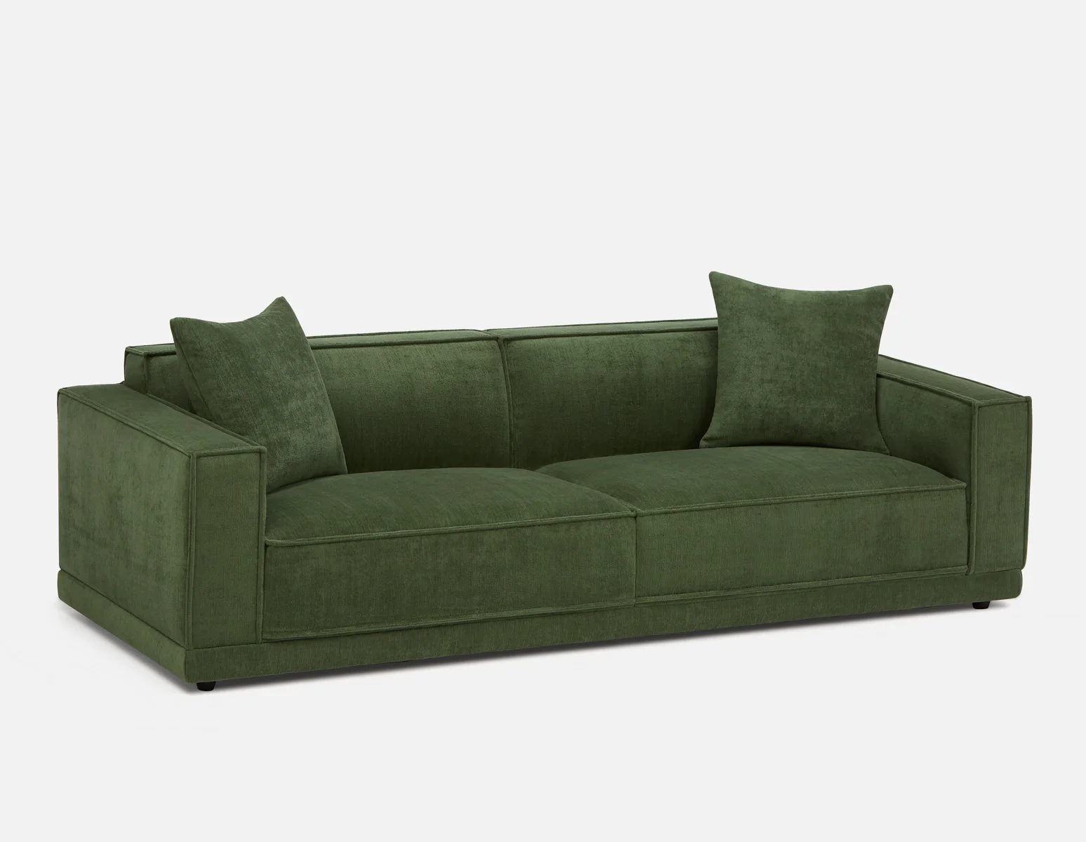 HILLARY — Modern low back 96" luxury sofa (64-85-93-70)